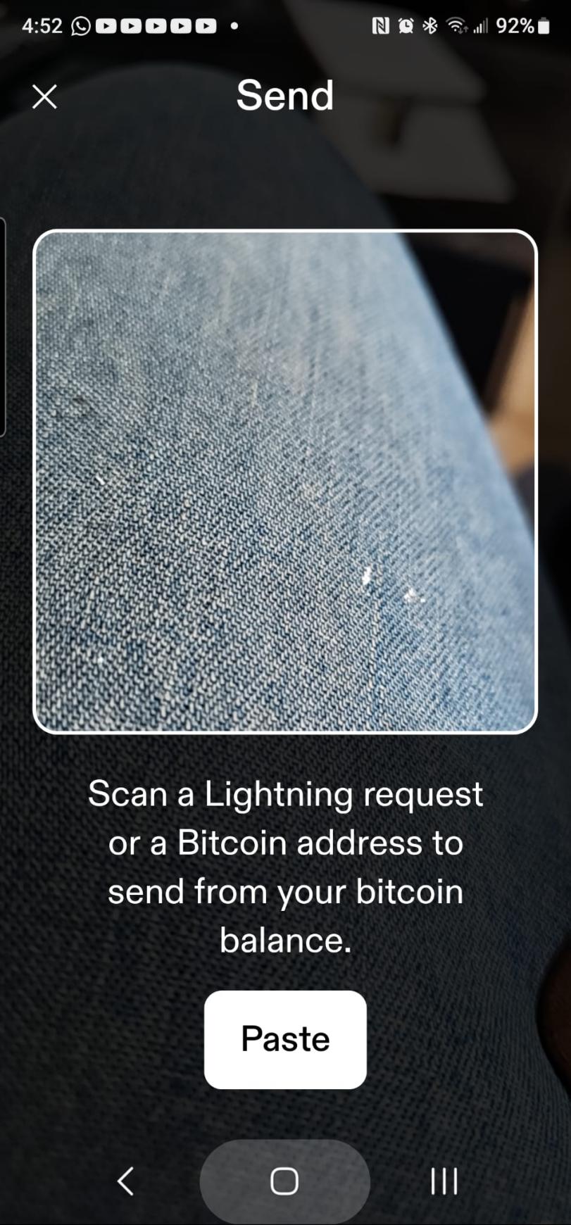 这是发送页面,需要让客户将 比特币钱包地址复制下来! 然后点击 Paste 粘贴,进行发送!.jpg